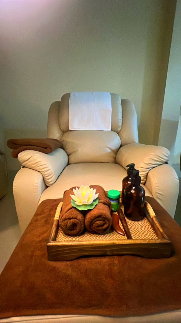 Thai massage spa room